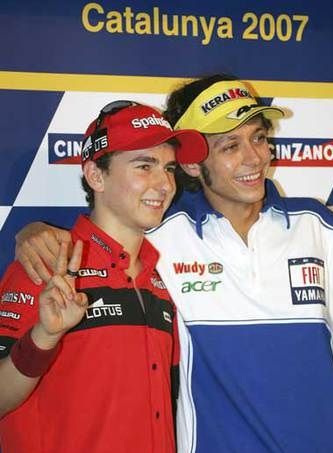 Icónica imagen de un joven Lorenzo antes de ser compañero de Rossi en Yamaha