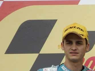 Ahora sí, primer triplete español del año, con Gadea y Olivé acompañanado al vencedor Simón