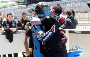 Primera victoria en el mundial para Rins