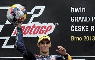 Salom, victoria en Brno y más líder