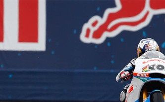Viñales, genial en Austin, celebró la victoria con un caballito