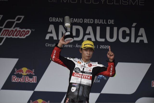 Suzuki ganó en Jerez, donde se había estrenado en el podio en 2019