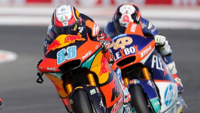 Martín hizo una carrera soberbia para liderar el primer doblete español del año en Moto2