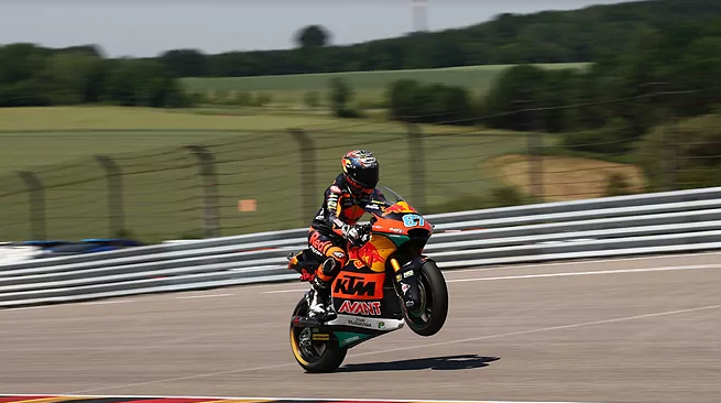 Remy Gardner ganó su tercera carrera seguida, en Alemania, y se distancia en el liderato